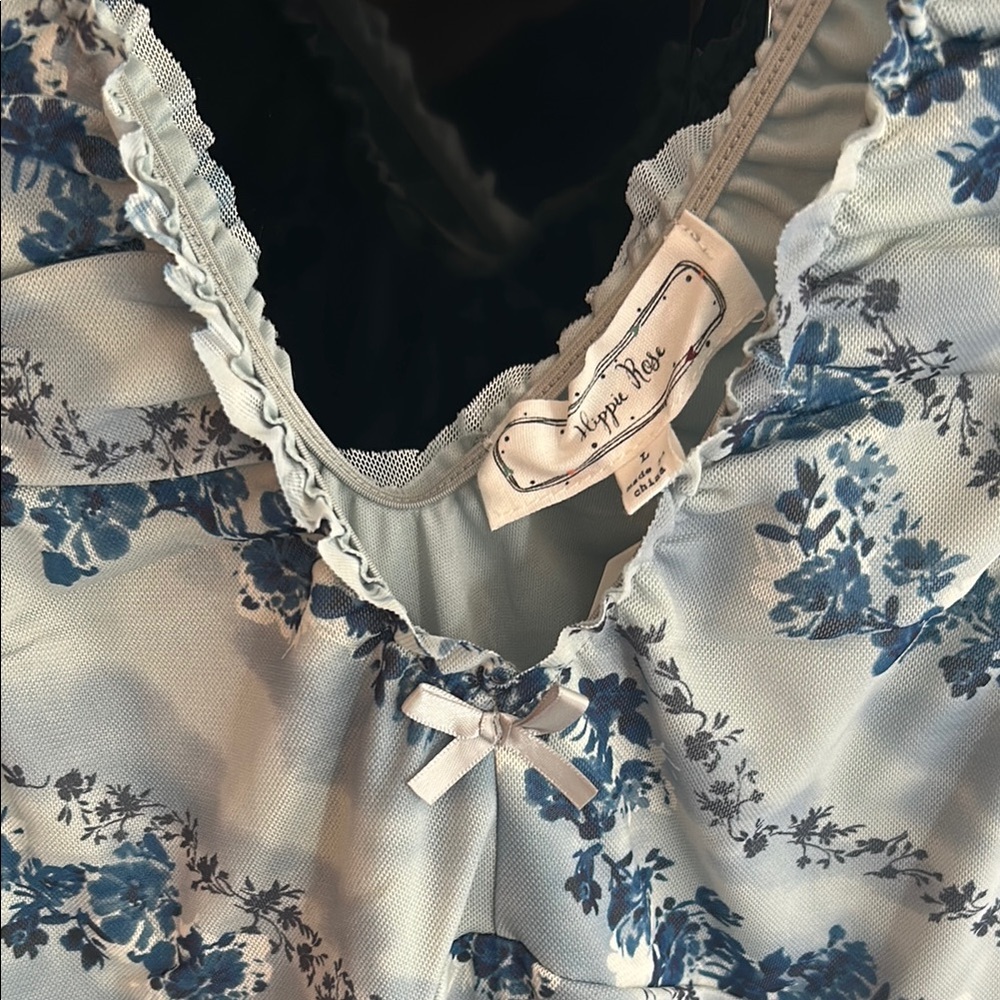 NWT- Hippie Rose Blue and White High Low Dress- teens clothing large but small - Picture 2 of 3